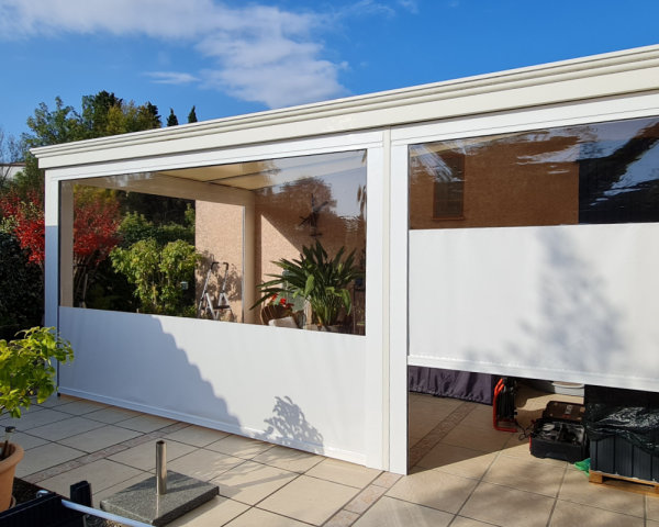 Store verticaux avec fenêtre transparent en bâche pvc cristal